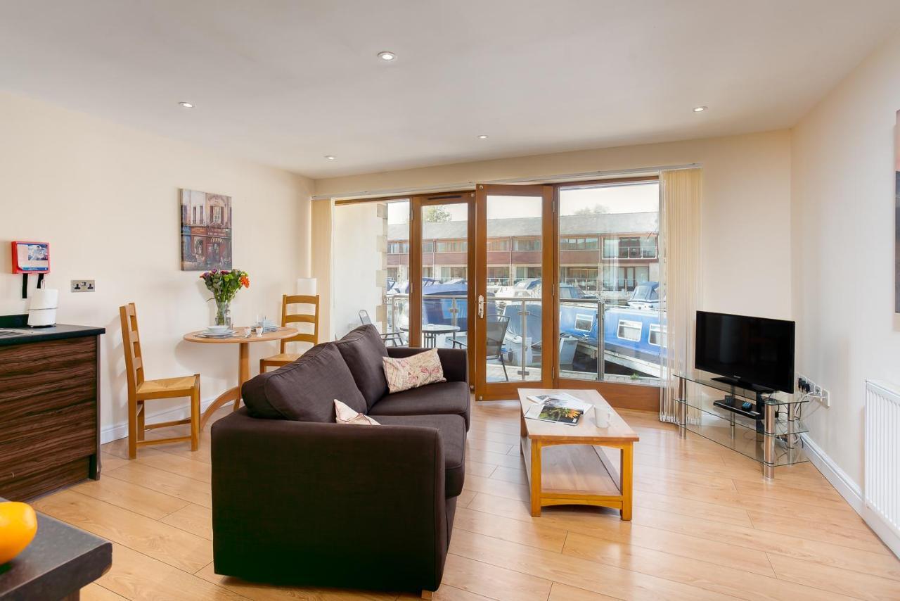 Tewitfield Marina Apartment Carnforth Ngoại thất bức ảnh