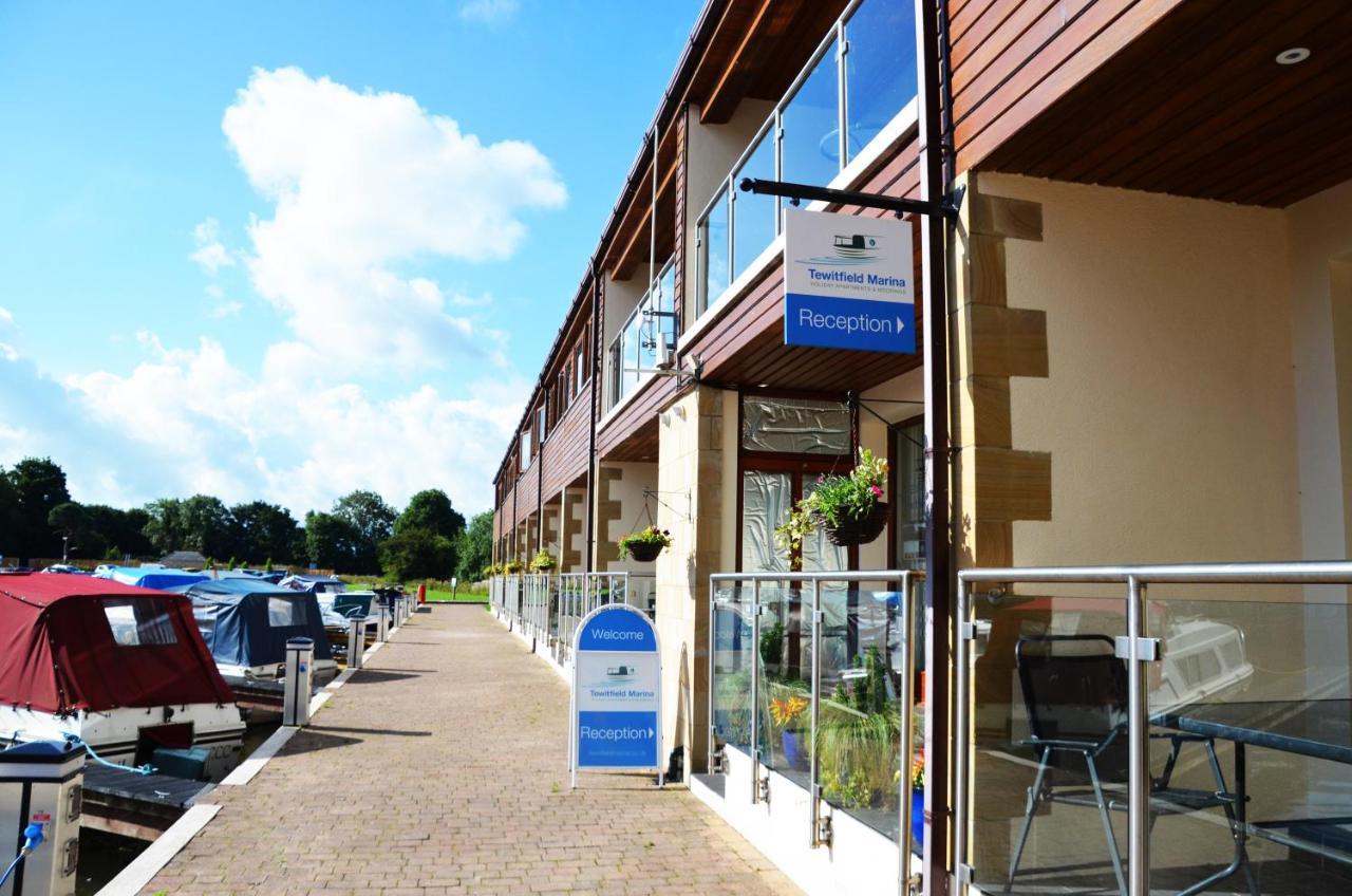Tewitfield Marina Apartment Carnforth Ngoại thất bức ảnh